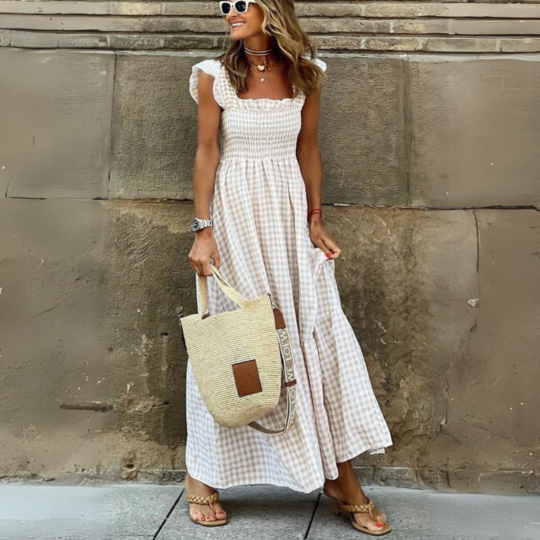 Angelina | Zomerjurk met print en flatterend silhouet